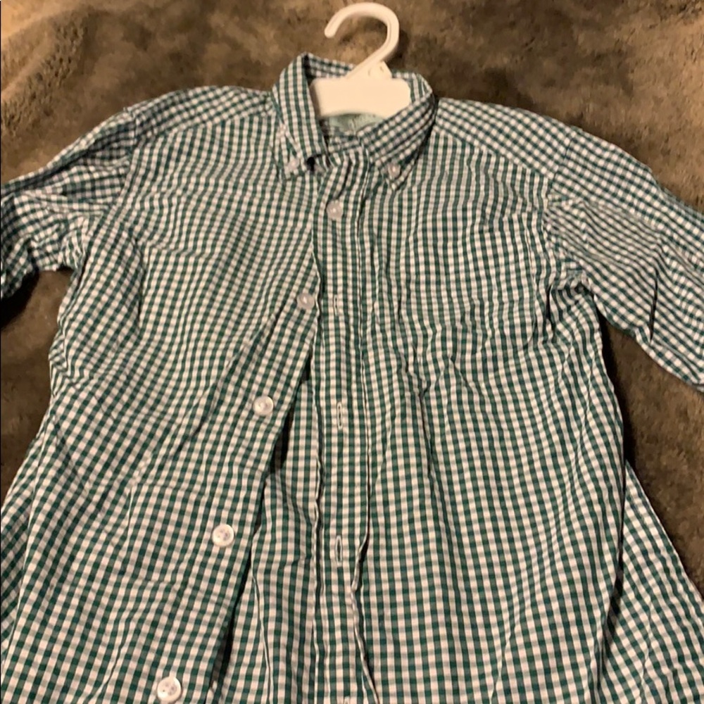 Green checkerboard long sleeve shirt